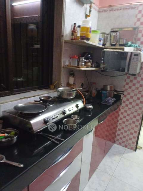 2 BHK Flat In Royal Link Co-operative Housing Society For Sale  In Borivali West