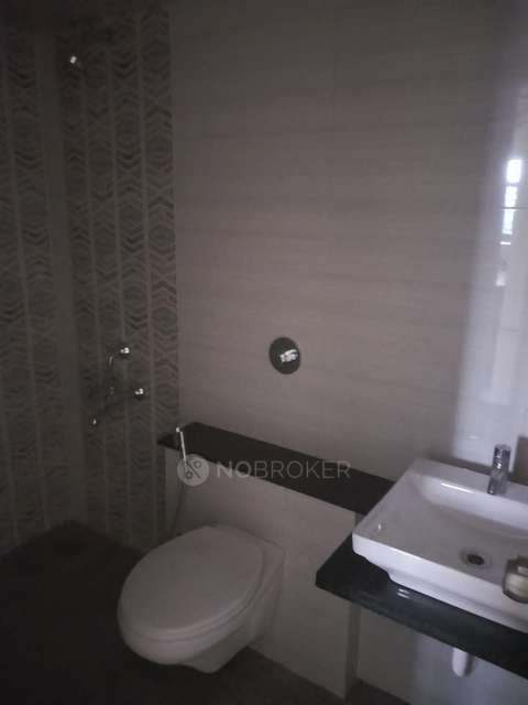 2 BHK Flat In Kohinoor Sapphire 2 for Rent  In Tathawade