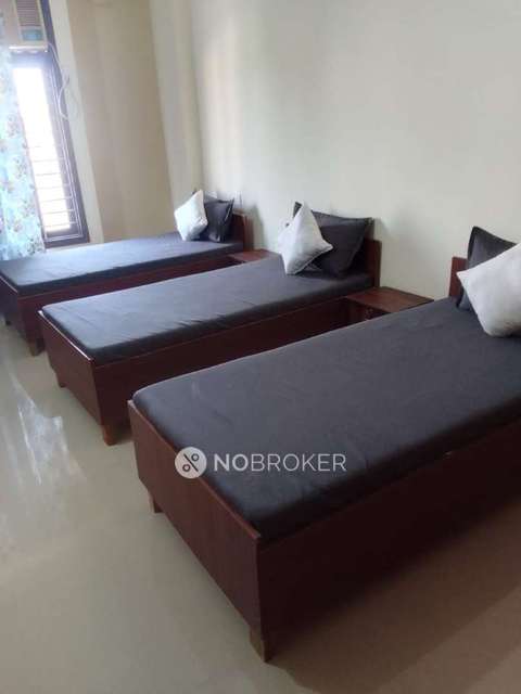 PG for Boys in Sector 27