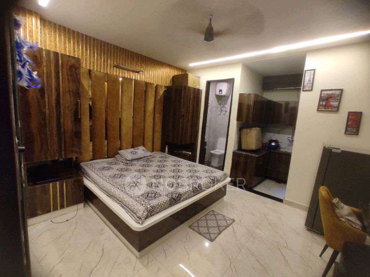 DLF Phase 3 Sector 24 Rent WITHOUT BROKERAGE Fully furnished 1 RK