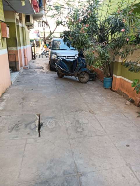 2 BHK Flat In Sri Lakshmi Illam Choolaimedu For Sale  In Choolaimedu