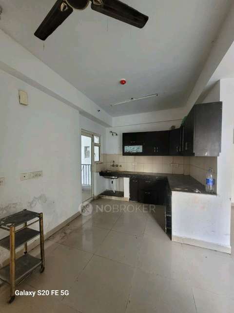 2 BHK Flat In Panchsheel Greens 2 For Sale  In Greater Noida West