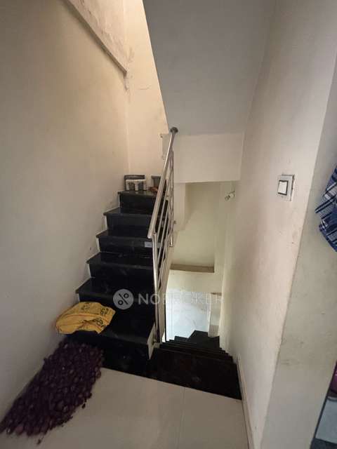 2 BHK House For Sale  In Borivali West