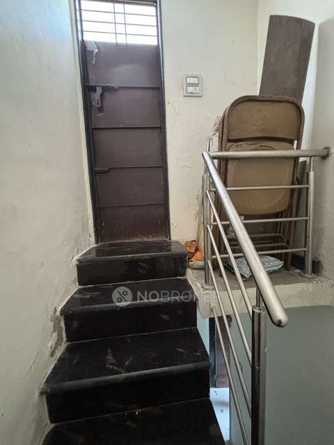 2 BHK House For Sale  In Borivali West