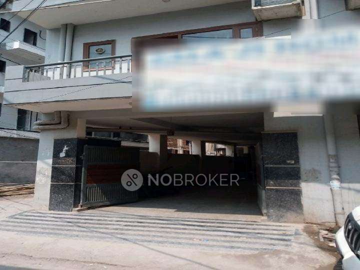 PG for Boys in Sector 48