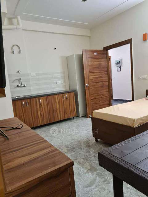 PG for Boys in Sector 48