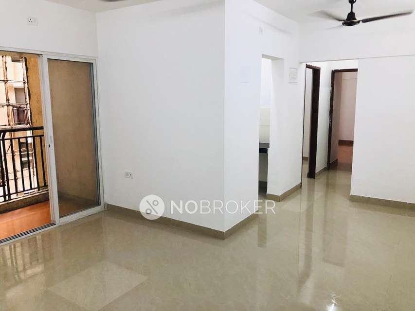 2 BHK Flat In Db Ozone For Sale  In Dahisar East