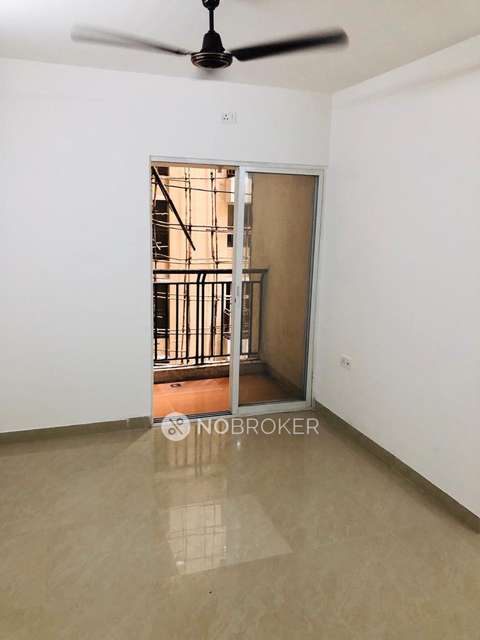 2 BHK Flat In Db Ozone For Sale  In Dahisar East