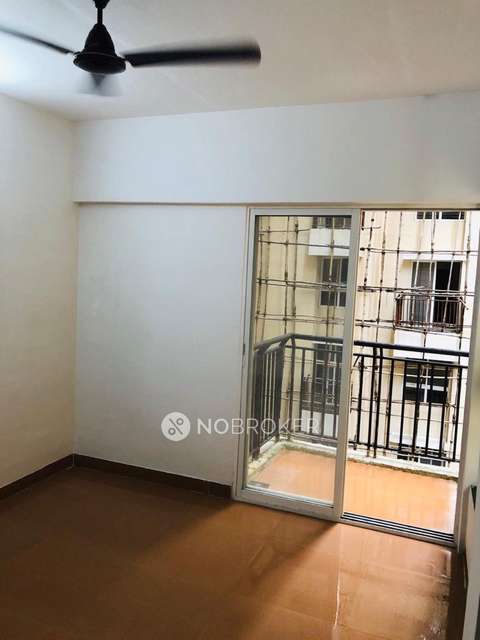 2 BHK Flat In Db Ozone For Sale  In Dahisar East