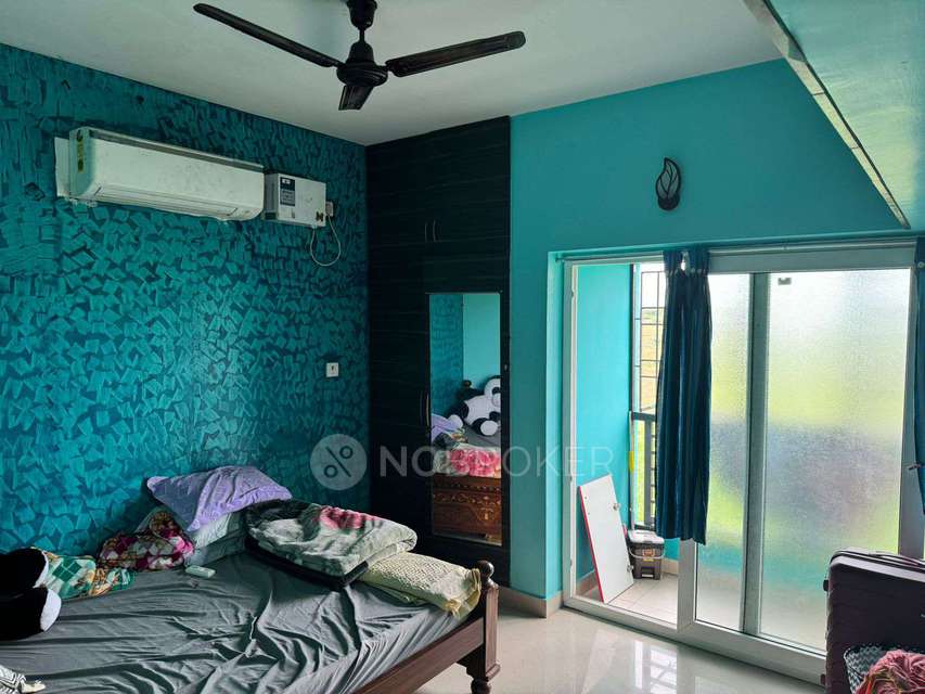 2 BHK Flat In Stepsstone Prasanna For Sale  In Ottiyambakkam