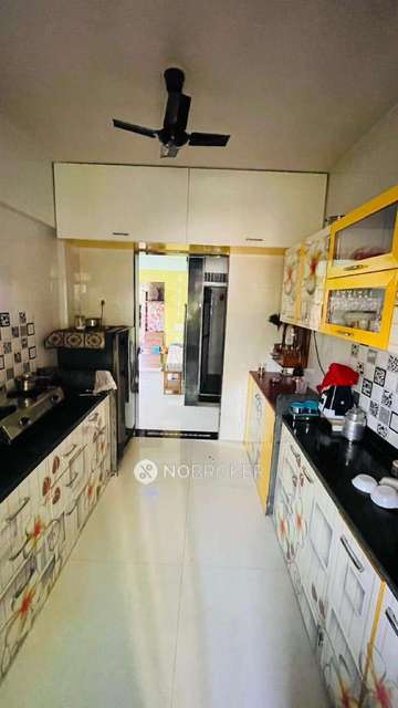 2 BHK Flat In Bamubai Sadan For Sale  In Dombivli West