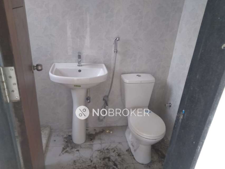 1 BHK Flat In Mainland Valencia For Sale  In Wagholi