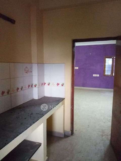 2 BHK Flat In Gajalakshmi For Sale  In Royapettah