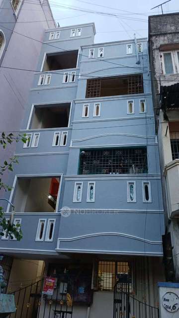2 BHK Flat In Gajalakshmi For Sale  In Royapettah