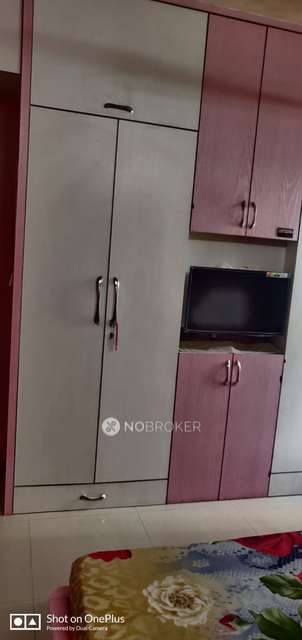 2 BHK Flat In Gold Crest For Sale  In Chembur East