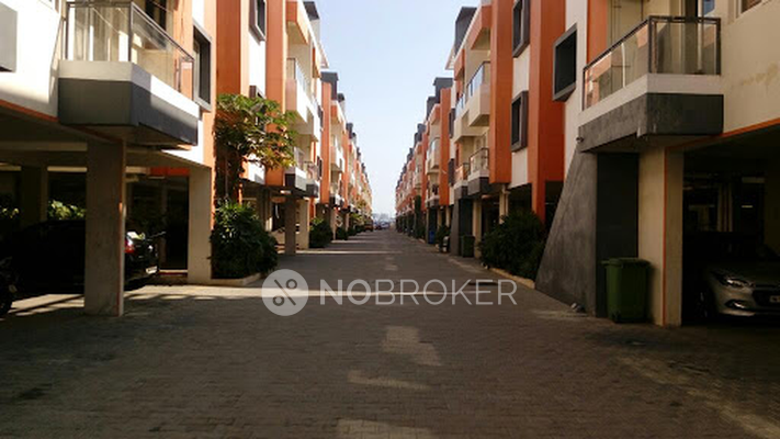 2 BHK Flat In Ambrosia Apartment for Rent  In Semmancheri