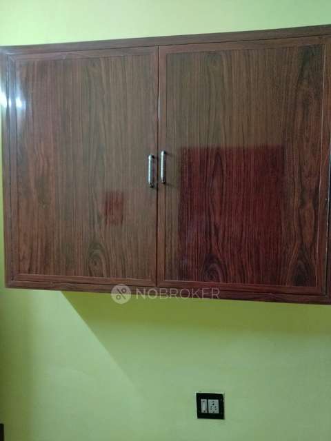 2 BHK Flat In Appa Swami Apartment For Sale  In West Mambalam