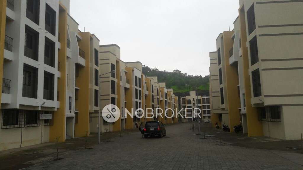 1 RK Flat In Poddar Navjeevan For Sale  In Atgaon