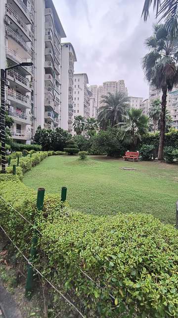3 BHK Flat In Krishna Apra Gardens For Sale  In Indirapuram