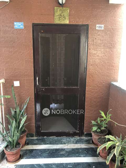 3 BHK Flat In Krishna Apra Gardens For Sale  In Indirapuram