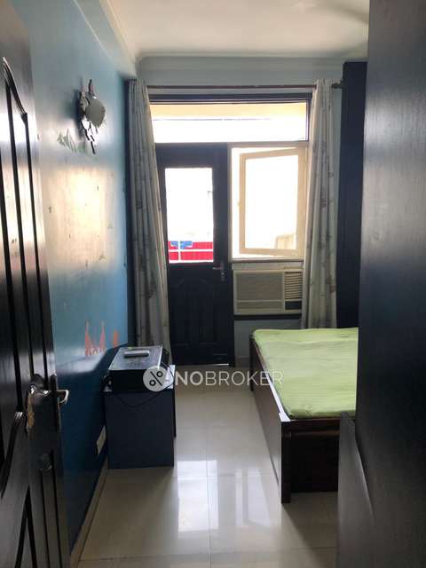 3 BHK Flat In Krishna Apra Gardens For Sale  In Indirapuram