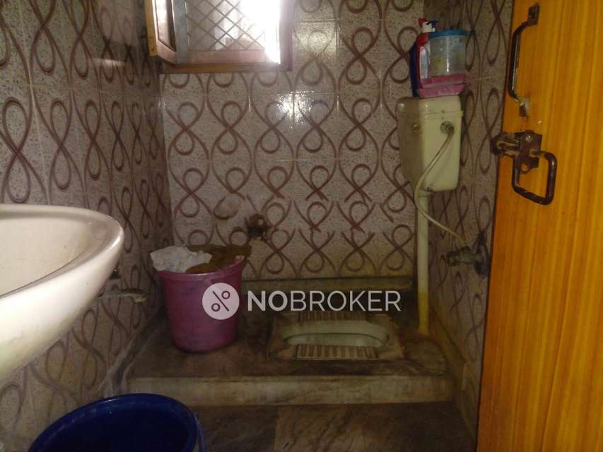 2 BHK Flat In Swami Mahavir Appt-1 For Sale  In Shalimar Garden 