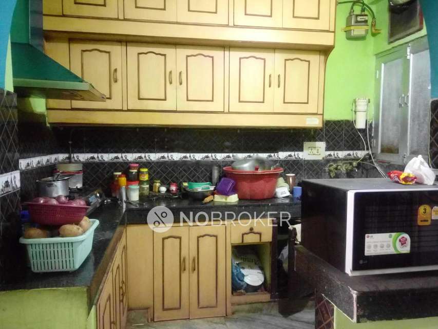 2 BHK Flat In Swami Mahavir Appt-1 For Sale  In Shalimar Garden 