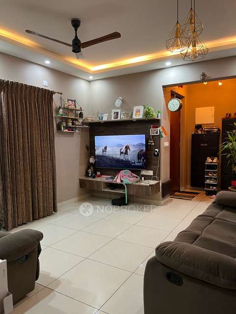 3 BHK Flat In Prestige Fontaine Bleau For Sale  In Whitefield