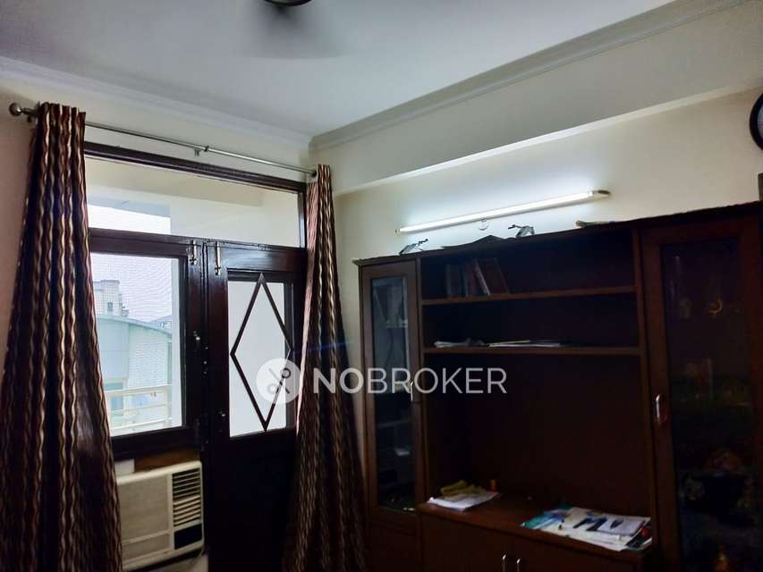 3 BHK Flat In Krishna Apra Gardens For Sale  In Indirapuram