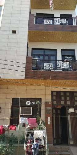 1 BHK House for Rent  In Sector 8