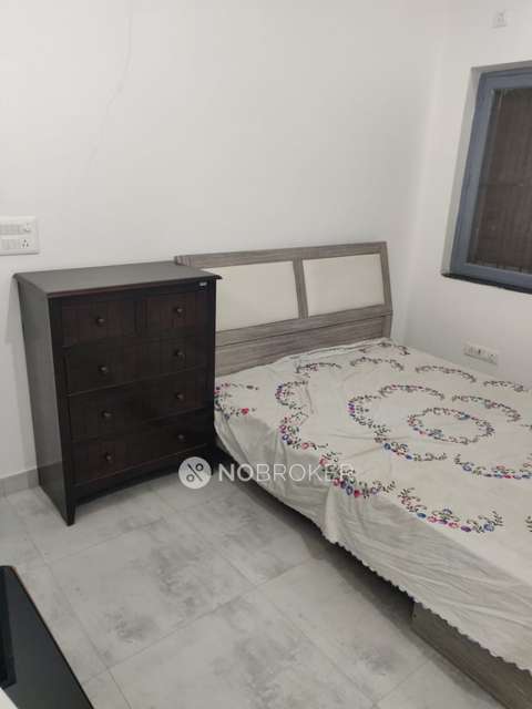 1 RK House for Rent  In Sector 17