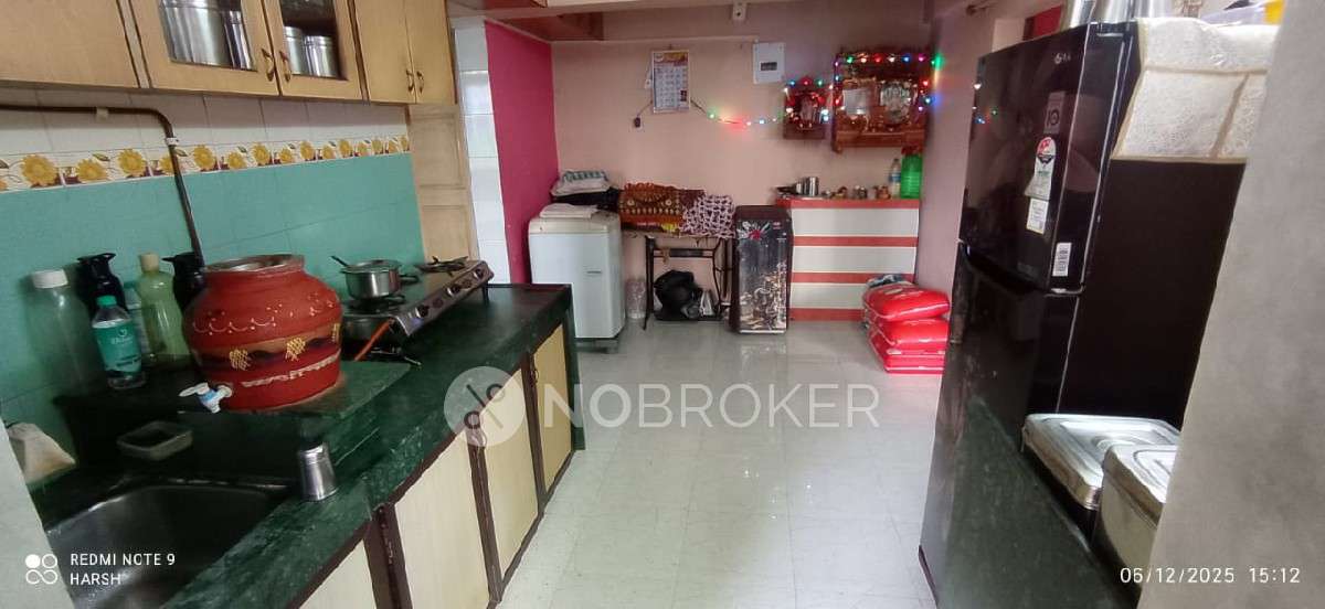 1 BHK Flat In Apartment For Sale  In Kandivali West