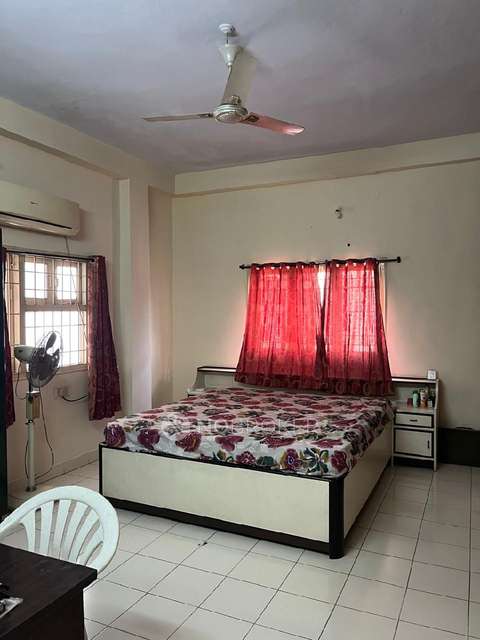 3 BHK Flat In Smr Sartaj Plaza For Sale  In Bowenpally