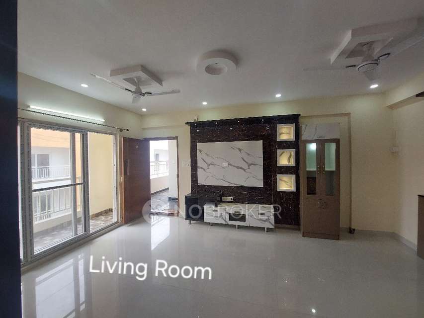 2 BHK Flat In White Woods For Sale  In Kr Puram, Bangalore