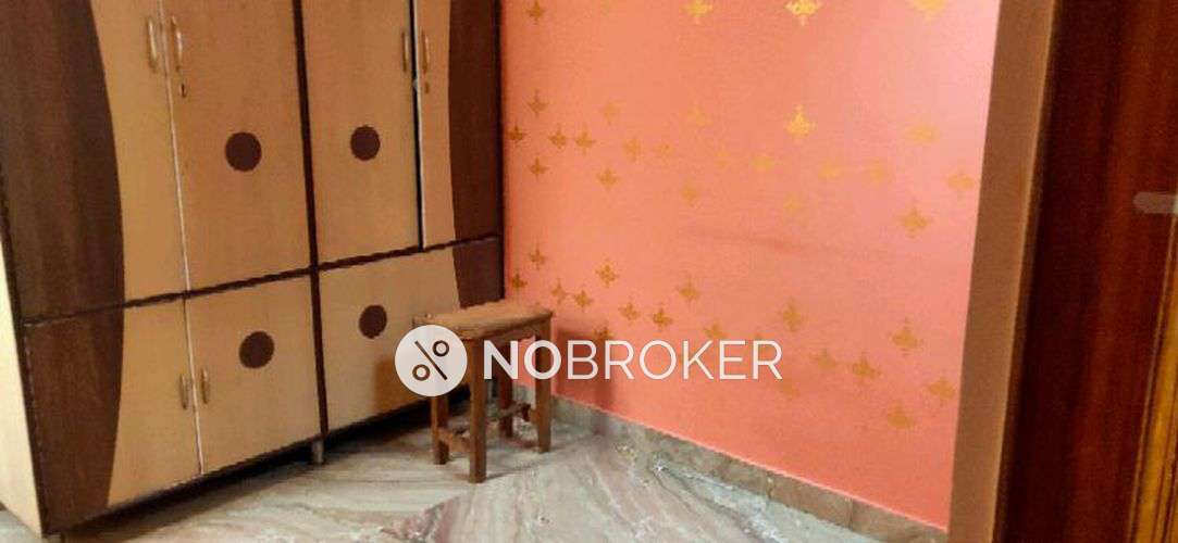 2 BHK Flat In Standlone Building For Sale  In Shahdara
