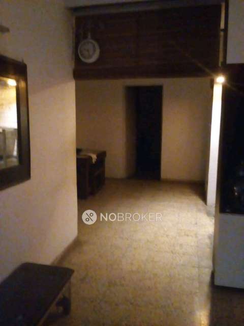 2 BHK Flat In Jal Vayu Vihar for Rent  In Sector-21