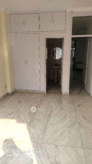 PG for Girls in Patel Nagar