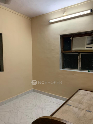 1 BHK Flat In Majithia Apartment  for Rent  In Kandivali West