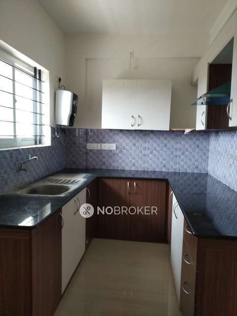 2 BHK Flat In Vakil Daffodils For Sale  In Madiwala