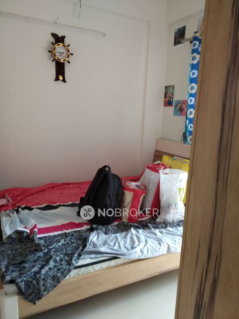 2 BHK Flat In Vakil Daffodils For Sale  In Madiwala