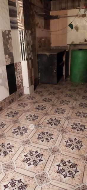 4+ BHK House For Sale  In Santacruz West