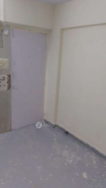 1 RK Flat For Sale  In Goregaon West