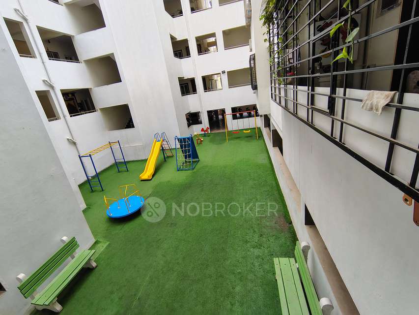 2 BHK Flat In  Gayatri Residency For Sale  In Gayatri Nagar, Allapur, Borabanda