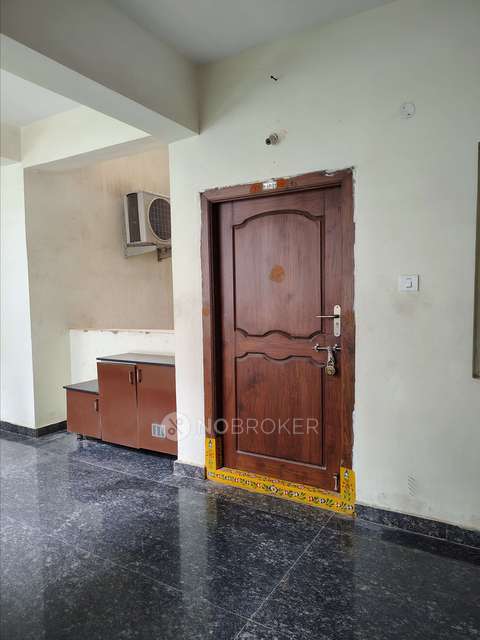 2 BHK Flat In  Gayatri Residency For Sale  In Gayatri Nagar, Allapur, Borabanda