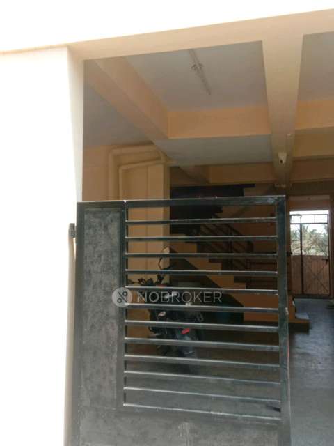 2 BHK Flat In Standalone Building for Rent In Ittamadu