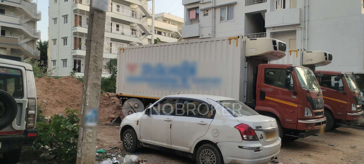 Plot For Sale  In Bommanahalli