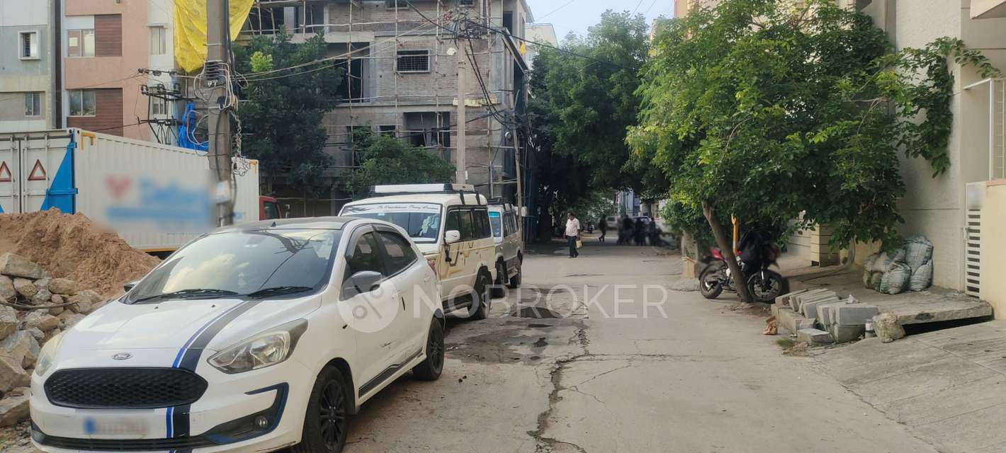 Plot For Sale  In Bommanahalli