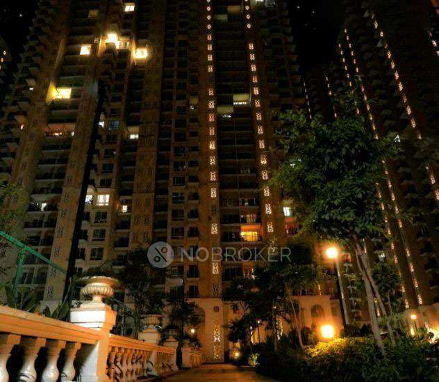 2 BHK Flat In Prateek Grand City  For Sale  In Indrapuram