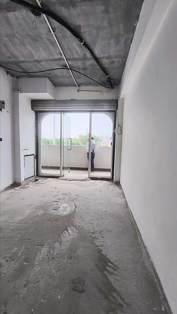 Shop in Indirapuram, Ghaziabad for Rent 