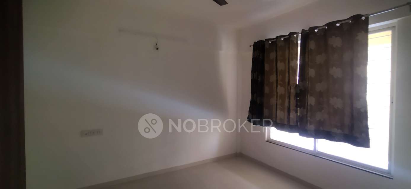 2 BHK Flat In Ravinanda Trinity for Rent  In Wagholi